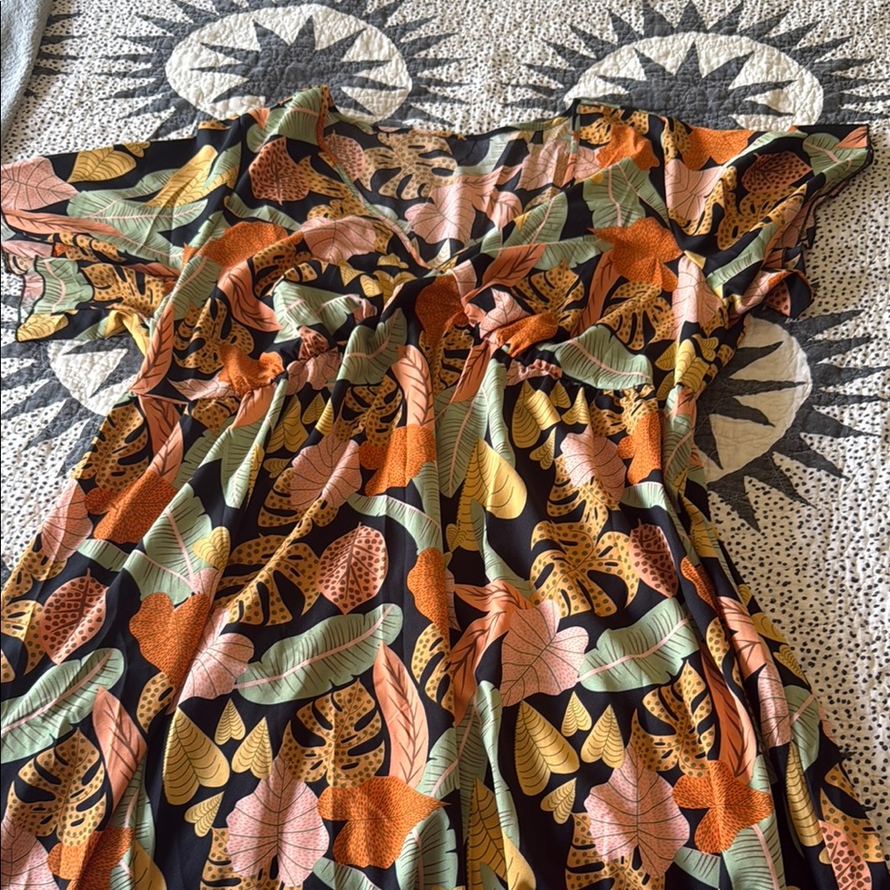 SHEIN Multicolor Leaf Print Dress